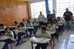 Alunos participam da Prova Paraná