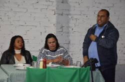 ALUNOS DA REDE MUNICIPAL RECEBEM PREMIAÇÃO DO CONCURSO DE TABUADA