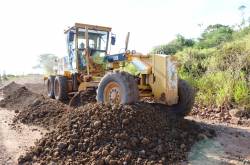 READEQUAÇÃO DA ESTRADA RURAL NO PAU D