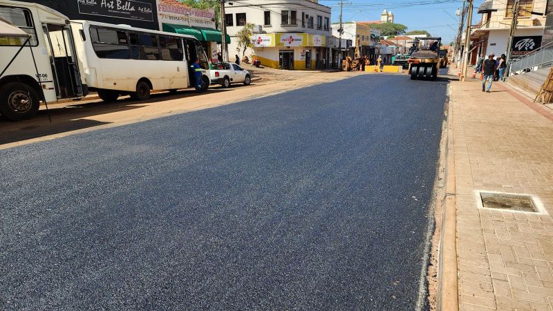 =OBRA DE REVITALIZAÇÃO DA AV RIO DE JANEIRO AVANÇA AINDA MAIS