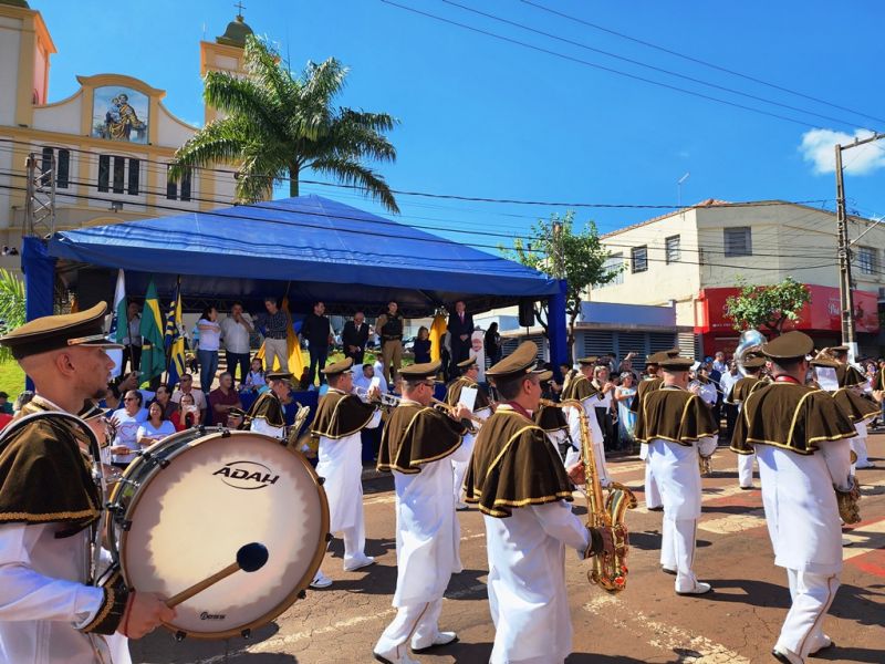 =ASSAÍ CELEBRA 92 ANOS DE EMANCIPAÇÃO POLÍTICA COM PROGRAMAÇÃO ESPECIAL