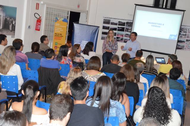 1º Seminário de Marketing e Mídias Digitais
