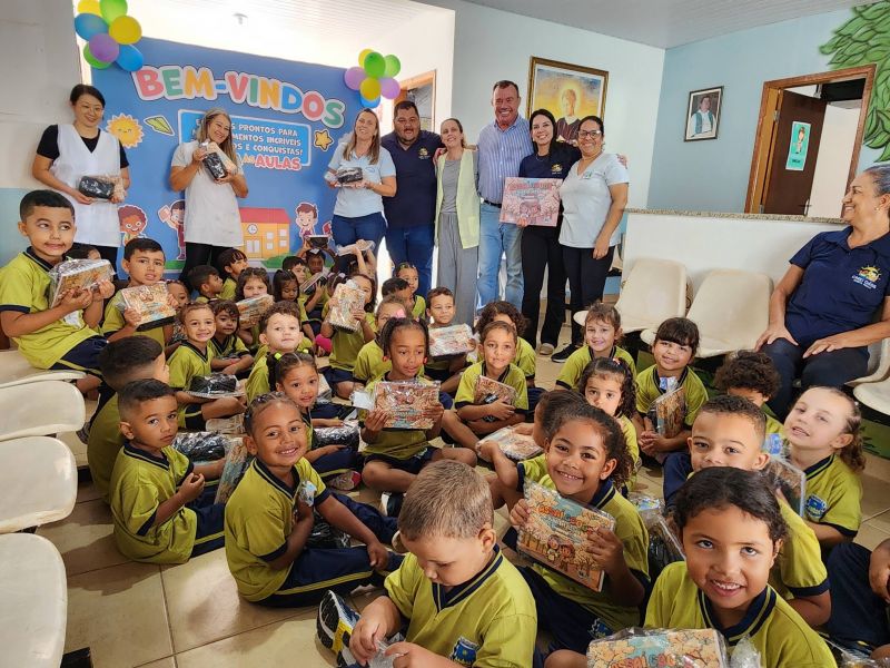 ASSAÍ LANÇA O LIVRO DE COLORIR ASSAÍ GOODS E ENCANTA OS ALUNOS NO INÍCIO DO ANO LETIVO 2026