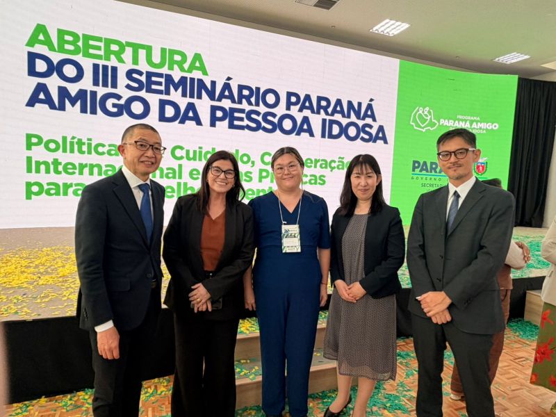 ASSAÍ PRESENTE NO III SEMINÁRIO PARANÁ AMIGO DA PESSOA IDOSA