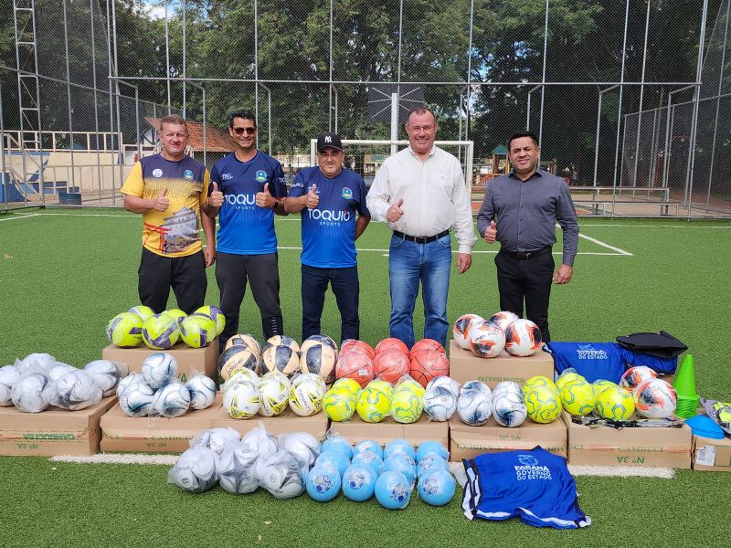 ASSAÍ RECEBE MAIS MATERIAL ESPORTIVO