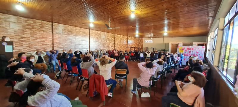 ATIVIDADES COM O GRUPO DA TERCEIRA IDADE VIVA VIDA