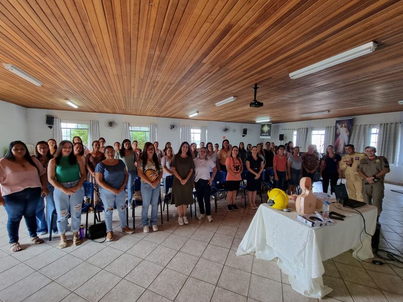 CAPACITAÇÃO DE PRIMEIRO SOCORROS PARA PROFISSIONAIS DA EDUCAÇÃO INFANTIL