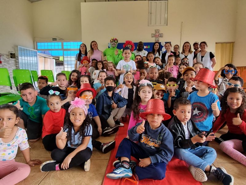 COMEMORAÇÃO DO DIA DAS CRIANÇAS  NA REDE MUNICIPAL.