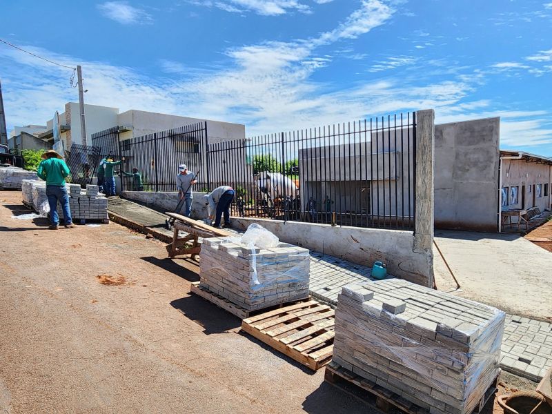 CONSTRUÇÃO DO CENTRO DE CONVIVÊNCIA DO IDOSO AVANÇA EM ASSAÍ