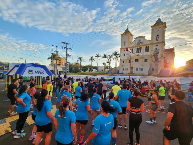 Corrida Solidária de São José movimenta Assaí e reúne atletas da região.