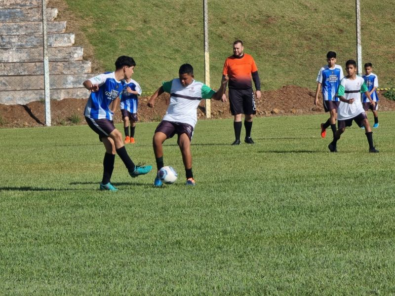 FASE MUNICIPAL JOGOS ESCOLARES BOM DE BOLA.