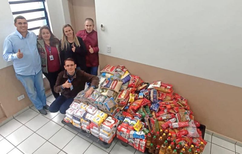 GINCANA ESTUDANTIL ARRECADA 568 QUILOS DE ALIMENTOS.