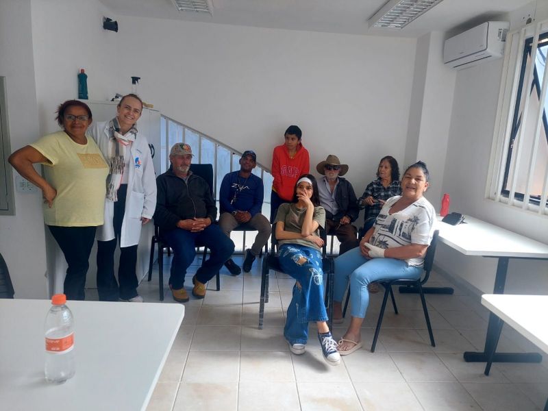 GRUPO ANTI-TABAGISMO FINALIZA MAIS UMA TURMA EM ASSAÍ