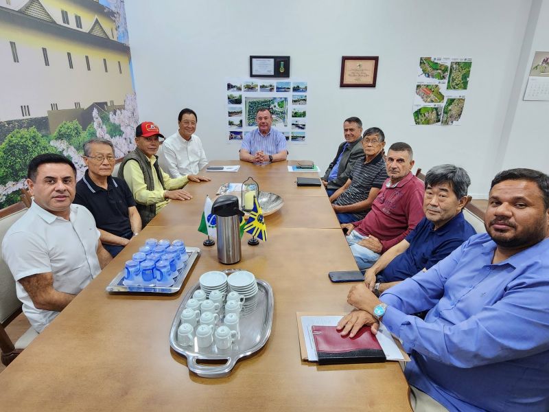 PREFEITO TUTI BOMTEMPO RECEBE VISITA DO DEPUTADO FEDERAL LUIZ NISHIMORI EM ASSAÍ