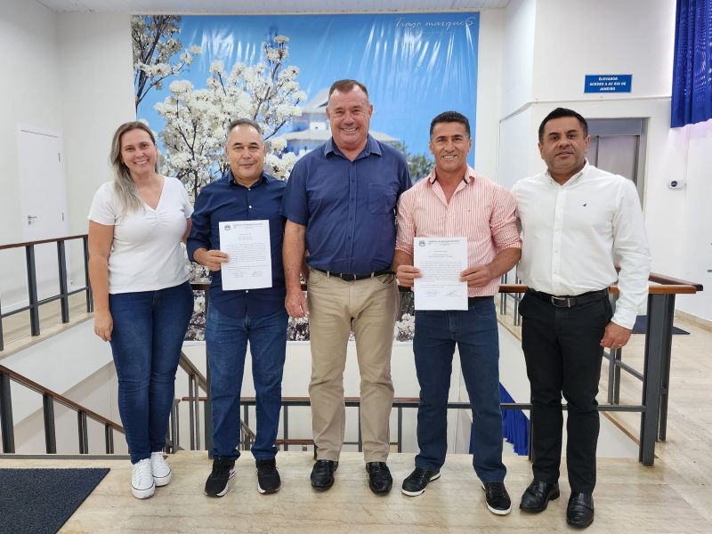 PREFEITO TUTI NOMEIA DIRETOR E COORDENADOR MILITAR DA ESCOLA CÍVICO-MILITAR DE ASSAÍ.