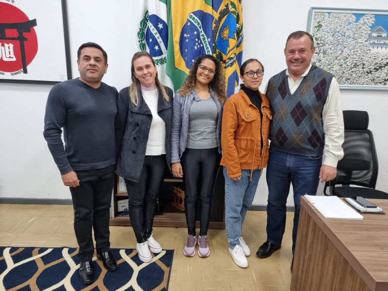PREFEITURA CONTRATA DUAS NOVAS PROFESSORAS