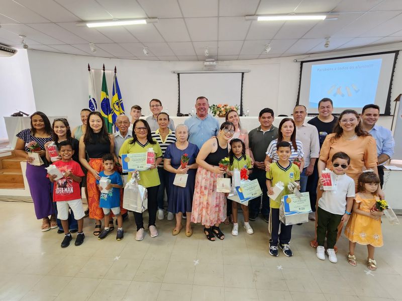 PREMIAÇÃO DOS VENCEDORES DO 4º CONCURSO NOSSA HISTÓRIA, NOSSA CIDADE