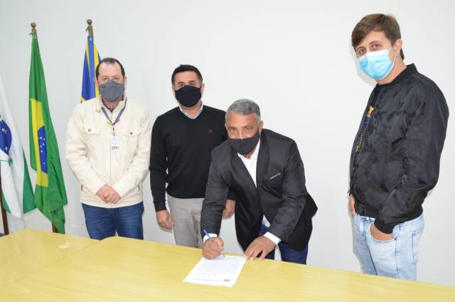 RENOVAÇÃO DO CONVÊNIO DO TRANSPORTE DOS TRABALHADORES.