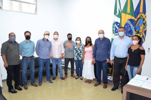ROMANELLI PARTICIPA DE ENCONTRO COM PREFEITO E VEREADORES