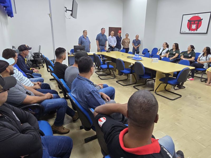 SERVIDORES SÃO APROVADOS EM ESTÁGIO PROBATÓRIO E SE TORNAM EFETIVOS EM ASSAÍ
