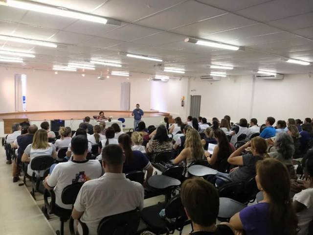 Setembro Amarelo: Palestra sobre suicídio e automutilação