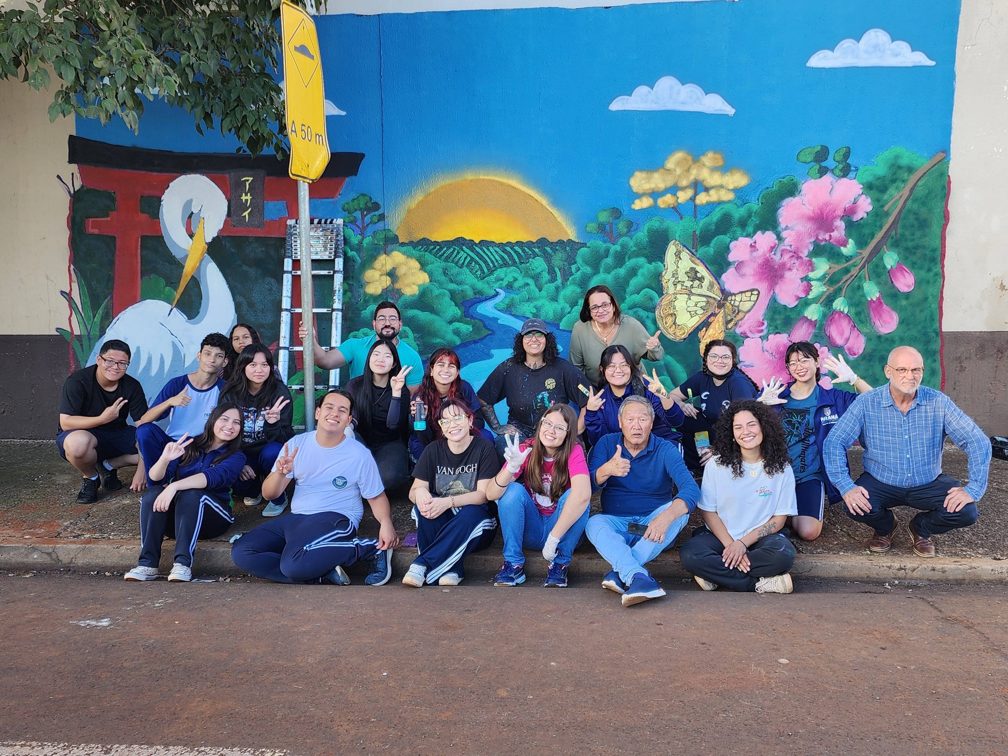 ASSAÍ RECEBE OFICINA DE GRAFITE E FORTALECE A ARTE URBANA COMO EXPRESSÃO CULTURAL